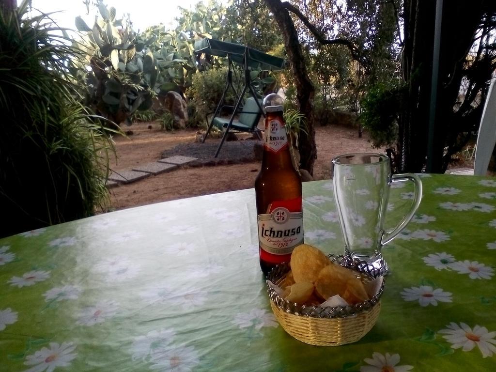 B&B Il Vigneto Capoterra Ngoại thất bức ảnh