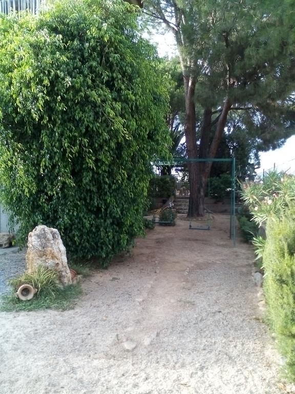 B&B Il Vigneto Capoterra Ngoại thất bức ảnh
