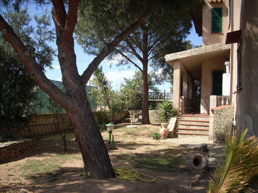 B&B Il Vigneto Capoterra Ngoại thất bức ảnh