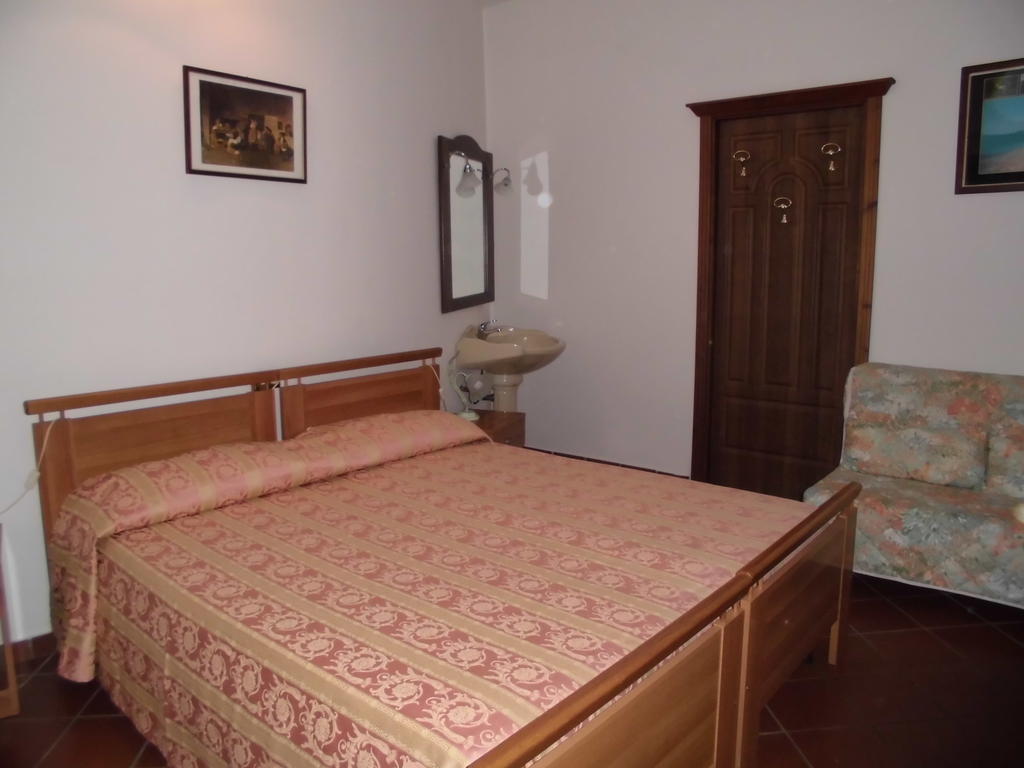 B&B Il Vigneto Capoterra Phòng bức ảnh